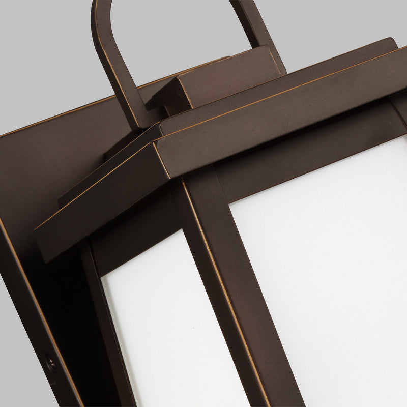 Visual Comfort Studio 8548401-71 Founders One Light Outdoor Wall Lantern, Antique Bronze Alternate Image 3.jpg