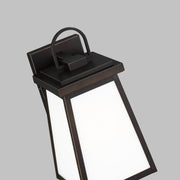 Visual Comfort Studio 8648401EN3-71 Founders One Light Outdoor Wall Lantern, Antique Bronze Alternate Image 4.jpg