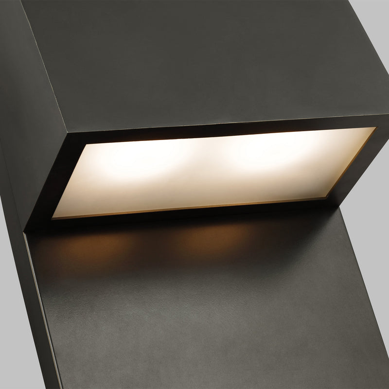 Visual Comfort Studio 8863393S-71 Rocha LED Outdoor Wall Lantern, Antique Bronze Alternate Image 2.jpg