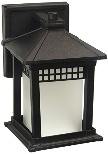 Progress P6000-31 Merit Collection One-Light Wall Lantern Alternate Image.jpg
