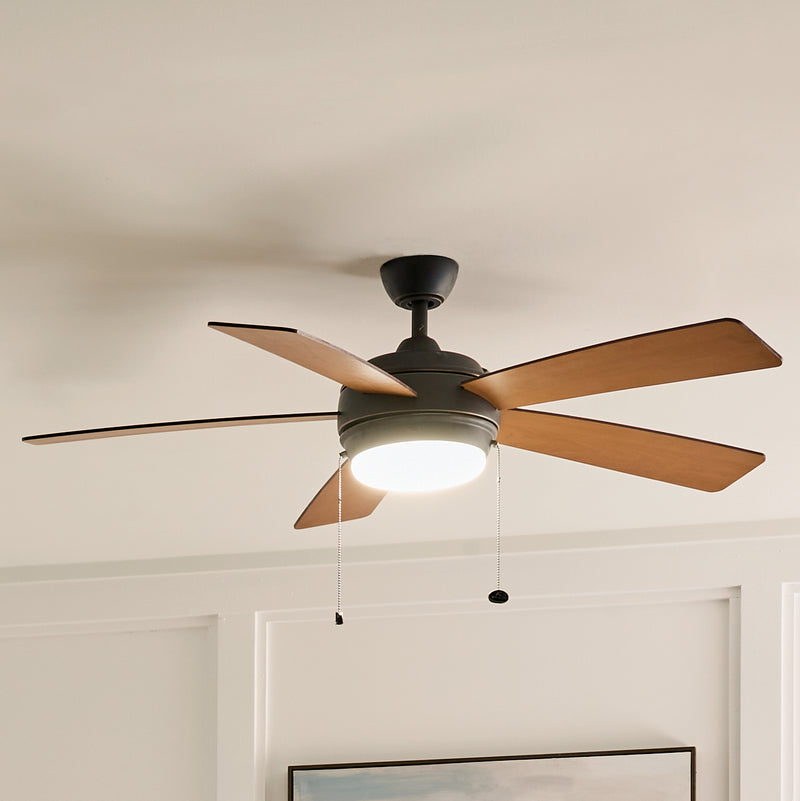 Kichler 330174OZ 52"Ceiling Fan, Olde Bronze (4)