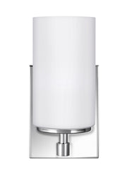 Generation Lighting 4124601EN3-05 Alturas One Light Wall / Bath Sconce, Chrome Alternate Image.jpg