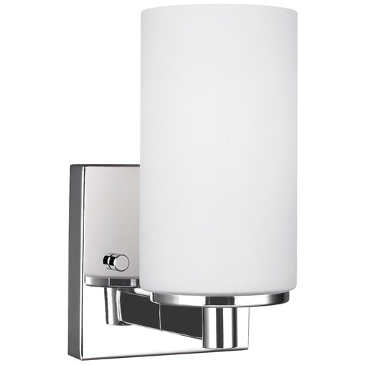 Generation Lighting 4139101-05 Hettinger One Light Wall / Bath Sconce, Chrome Main Image.jpg