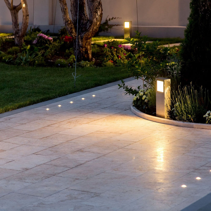 Bulbrite 613050 Single Light Bulb Clear Alternate Image 4.jpg