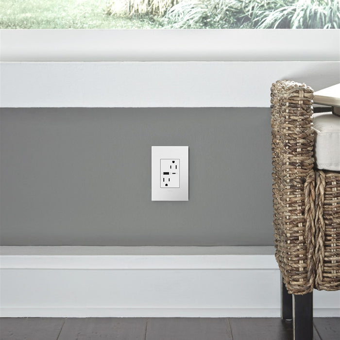 Legrand ARTRUSB156ACW4 Adorne Tamper-Resistant Ultra-Fast USB Type-A/C Outlet, White Alternate Image 4