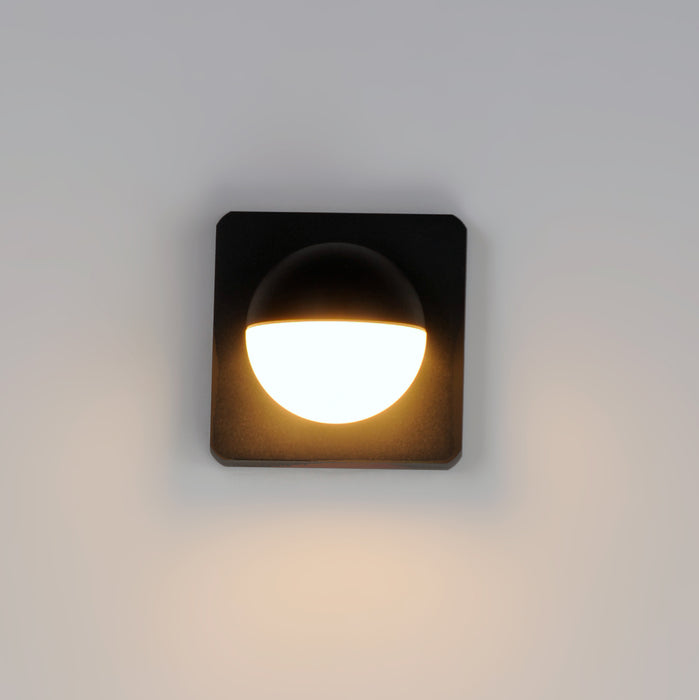 ET2 E41326-BK Alumilux Majik LED Wall Sconce, Black Alternate Image.jpg