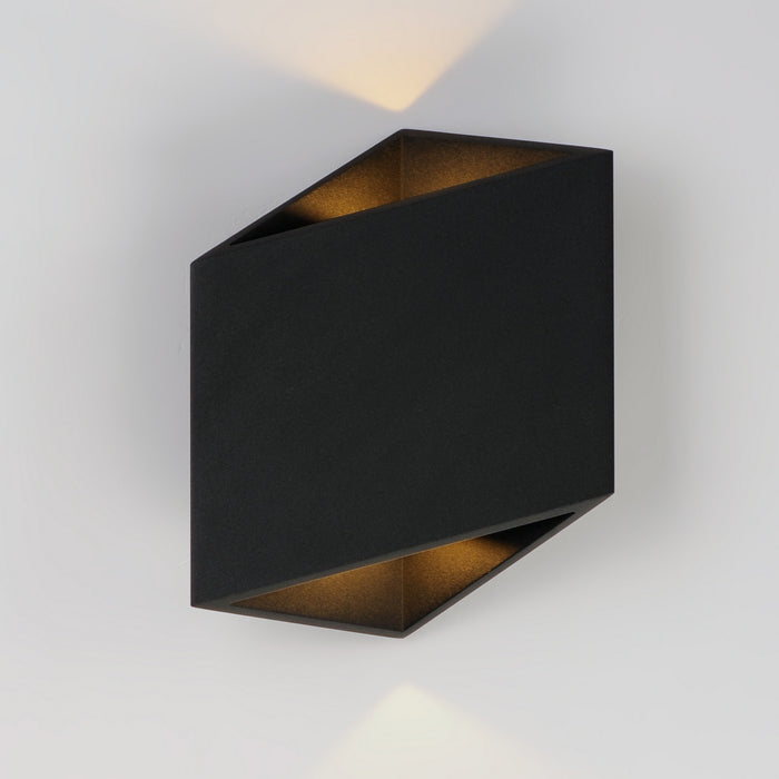 ET2 E41373-BK Alumilux Facet LED Outdoor Wall Sconce, Black Alternate Image 2.jpg